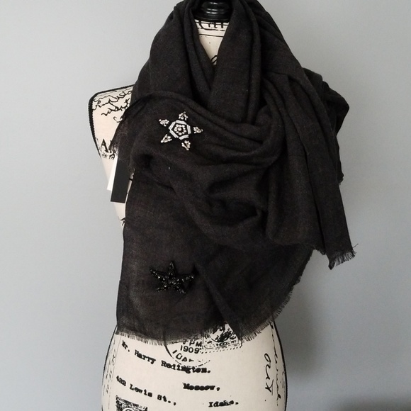 STEVE MADDEN  OVERSIZE WRAP - Picture 2 of 6